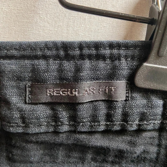 Hugo Boss black straight leg  denim jean Sz 35 - Picture 5 of 11